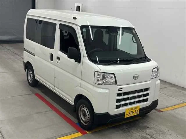 Daihatsu Hijet Cargo S700V 2022